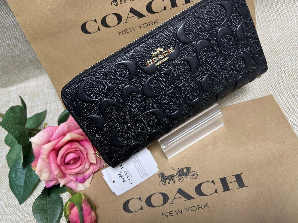 Coach CEW21 Long Zip Around Wallet – Signature Leather Gold/Black